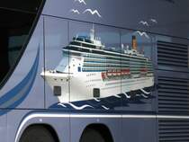 Detailaufnahme des Busses der Firma Urban (Bild ID 5112). Costa Mediterranea als air brush.

S.H.