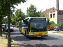 Mercedes-Benz O 530 II (Citaro Facelift) auf der Linie 156 an der Haltestelle Weiensee Stadion Buschallee/Hansastrae.
