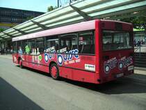 Mercedes Bus. Die Aufnahme des Foto war am 02.07.2010 in Saarbrcken am Hauptbahnhof.