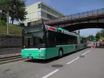Wegen Bauarbeiten beim Bad. Bahnhof ist die Linie 6 zwischen Messeplatz und Eglisee unterbrochen und wird durch Busse ersetzt. Hier MAN Bus mit der Betriebsnummer 775 auf der Fahrt zum Bad. Bahnhof. Die Aufnahme stammt vom 09.07.2010.