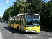 Mercedes-Benz O 530 I (Citaro) auf der Linie 246 nach Neuk�lln Britzer Allee am U-Bahnhof Alt-Tempelhof.