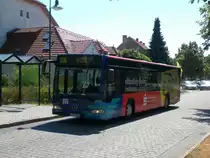Mercedes-Benz O 530 I (Citaro) auf der Linie 806 nach Bahnhof Z�hlsdorf an der Haltestelle Schildow Kirche.
