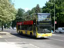 MAN Lion's City DD (Doppelstock) auf der Linie 218 nach Pfaueninsel an der Haltestelle Wannsee Wernerstra�e.