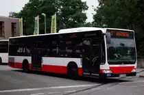 Hochbahn 1006 am 22.Juli 2010 am Bf.Harburg
