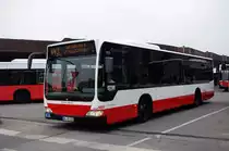 Hochbahn 1022 am 22.Juli 2010 am Bf.Harburg