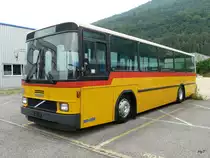 Rattinbus Occasionen - Volvo B10M ex Postauto Abgestellt in Biel am 11.07.2010