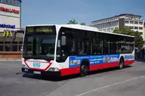 Hochbahn 2221 am 20.Juli 2010 in Altona