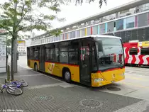 Postauto/Regie Frauenfeld Nr. 10 (Mercedes Citaro O530�) am 25.7.2010 beim Bhf. Frauenfeld. Noch sind 5 solche Ur-Citaros, Baujahr 2001/2002 in Frauenfeld im EInsatz. Nachdemie vor kurzer Zeit aufw�ndig saniert wurden, laufen sie wieder sehr zuverl�ssig und komfortabel.