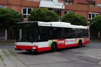 Hochahn 2438 am 28.Juli 2010 am S Bf.Poppenb�ttel