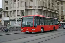 Mercedes-Benz O530 von S�dbadenbus auf der mittleren Rheinbr�cke (17.7.10
