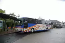 MAN Bus, (WG Nummer H-RR 94)stand am 26.07.2010 am Stadtenpunkt Ahlem/Hannover. Der Bus ist von Busunternehmen Rinder und f�hrt f�r Regiobus GmbH.