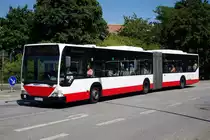 Hochbahn 7408(Ausgeliehen an Jasper) am 19.Juli 2010 am S Bf.Wilhelmsburg