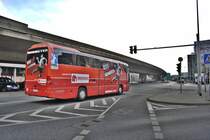 Mercedes Reisebus am einer Ampel in der Hambuger Allee in Hannover, am 08.08.2010