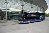 Setra Doppeldecker,im Hamburg/Landungsbr�cken am 01.08.2010.