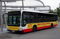 Hochbahn 2610 am 8.August 2010 am S Bf.Poppenb�ttel
