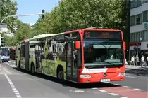 ASEAG 225 (AC L 364) macht Werbung f�r Crumbach.
Aachen Bushof, 4.6.2010.