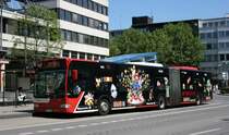 ASEAG 239 (AC L 165) macht Werbung f�r die Mayersche und Nintendo.
Aachen Bushof, 4.6.2010. 