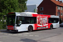 Hochbahn 2313 am 11.August 2010 an der Haltestelle Hogrevestra�e.
