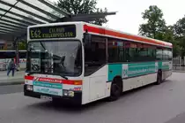 Hochbahn 6519 am 11.August 2010 auf der Busanlage Wandsbek Markt