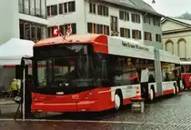 Jubil�um 60 Jahre Trolleybus in Winterthur: SW Winterthur Nr. 102 Hess/Hess Gelenktrolleybus am 19. Juni 2010 Winterthur, Marktplatz (Foto: Lukas Doyon)