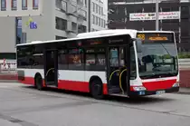 Hochbahn 1015 am 12.August 2010 am Bf.Rahlstedt