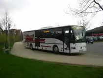 GS-RB 532 (Regionalbus Braunschweig GmbH) mit Werbung f�r feet Computer im April 2010 am ZOB in Goslar.
