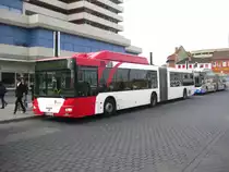 Wagen 022 (HI-SV 114) im April 2010 der Stadtverkehr Hildesheim GmbH am ZOB in Hildesheim.