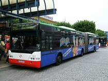 Bogestra Neoplan Niederflur,Linie 349,BO-Bbf. nach BO-Stiepel
Haarstrasse,mit einem sch�nen Logo  Fahr Fair  , Stress im Bus,mit uns nicht  , Wir sind Fahrzeugbegleiter und zeigen
Courage  (05.09.2007)   