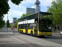 MAN Lion's City DD (Doppelstock) auf der Linie 104 nach Stralau Tunnelstra�e an der Haltestelle Charlottenburg Haus des Rundfunks.