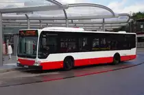 Hochbahn 1024 am 28.August 2010 am S Bf.Poppenb�ttel.