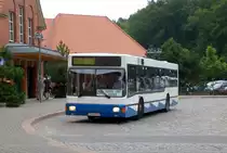 MAN Niederflurbus 1. Generation auf der Linie 290 nach Bansin Dorf am Bahnhof Seebad Heringsdorf.