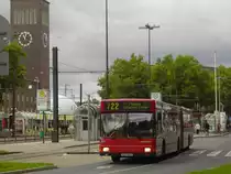 MAN NG 262 (Wagennummer 8228, Kfz-Kennzeichen D-ZT 8228, Baujahr 1997) der Rheinbahn AG Düsseldorf. Der Bus ist im Einsatz als Linie 722, zwischen Düsseldorf-Eller S-Bahnhof und Düsseldorf Messe, Congress Center. Aufgenommen am 28.08.2010. Ort: Düsseldorf Hauptbahnhof.