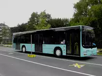 MAN NL 283 (Kfz-Kennzeichen EN-AF 4400, Baujahr 2006) der Fa. Schiwy GmbH & Co. KG (Hattingen an der Ruhr). Das Fahrzeug wurde gebraucht aus Polen beschafft. Der Bus ist im Einsatz als Linie 771, zwischen Velbert, Christuskirche und Ratingen Mitte. Die Fahrt wird im Auftrag der Busverkehr Rheinland GmbH, Düsseldorf durchgeführt. Aufgenommen am 28.08.2010. Ort: Ratingen Ost(S) (Ersatzhaltestelle).