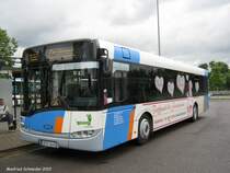 Solaris Urbino am Bahnhof Brebach bei Saarbrcken. Der Bus gehrt der Firma Baron Reisen.