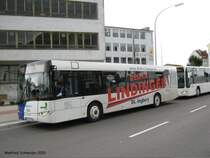 Solaris Urbino am Rmerkastel in Saarbrcken. Der Bus gehrt der Firma Baron Reisen.