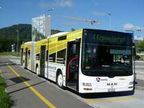 MAN Vollwerbung fr die Lernzentren in Baden. Hier bei der Halestelle Ikea in Spreitenbach