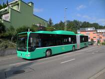 Mercedes Citaro mit der Betriebsnummer 721 fhrt Richtung Endhaltestelle in Bottmingen. Die aufnahme stammt vom 04.09.2010.