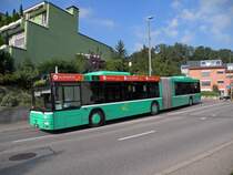 MAN Busmit der Betriebsnummer 753 fhrt Richtung Endhaltestelle in Bottmingen auf der Linie 34. Die aufnahme stammt vom 04.09.2010