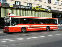 Mercedes Bus der VB Biel.. Bus Nr 113 Eingeteilt auf der Linie 8 am warten auf Fahrgste.. Foto vom 13.09.2006