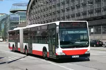Hochbahn 7834 (HH HN 2864).
Hamburg HBF, 17.6.2010.