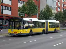 MAN Niederflurbus 2. Generation als SEV f�r die Stra�enbahnlinien M5,M6 und M8 zwischen der Haltestelle Hohensch�nhausen Oderbruchstra�e und der Haltestelle Friedrichshain Landsberger Allee/Petersburger Stra�e.