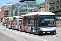 Hochbahn 8503 (HH HN 2583).
Hamburg HBF, 17.6.2010.