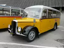 Postauto - Oldtimer Berna am Saurer Treff in Niederbipp am 28.08.2010