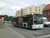 Mercedes-Benz O 530 II (Citaro Facelift) auf der Linie 4 nach Neu L�dershagen am Hauptbahnhof. 

