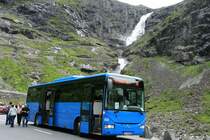 Irisbus Crossway Nettbuss, vor der ber�hmten Passstra�e Trollstigen, Norwegen 08.07.2010