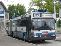Mercedes O405GTZ Nr. 10 am 9.9.07 beim Bhf. Tiefenbrunnen. Dies ist ein Fahrzeug der 1. Serie, das bald ausrangiert wird, wenn gne�gend lighTrams abgeliefert sind.