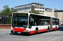 Hochbahn 7026 (HH YC 971).
Hamburg Altona Bahnhof. 17.6.2010.