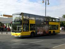 MAN Lion's City DD (Doppelstock) auf der Linie M21 nach S+U Bahnhof Jungfernheide am U-Bahnhof Kurt-Schumacher-Platz.