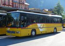 Mercedes Integro / BE 417870 - Postbus nach Steingletscher bei der Haltestelle vor dem Bahnhof in Meiringen am 04.08.2007