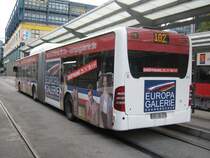 Citaro Gelenkbus von Saarbahn und Bus an der Haltestelle Saarbrcken Hauptbahnhof. Das Bild habe ich am 02.10.2010 gemacht.